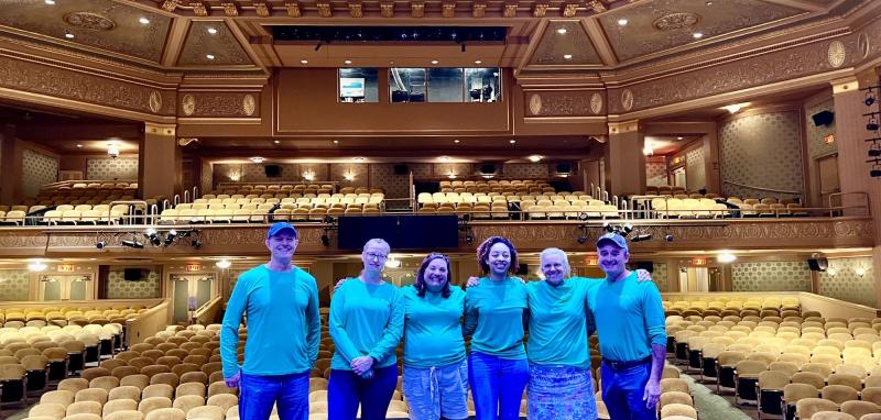 Downtown Paramount Theater Day of Caring Photo
