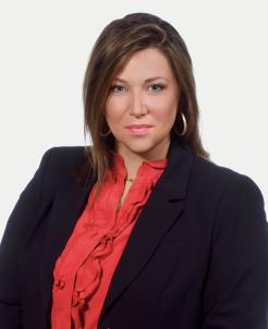 headshot of lindsey hastings, williams mullen director of attorney recruiting