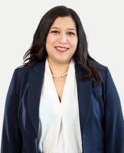 Raziye A. Henning photo | Williams Mullen attorney